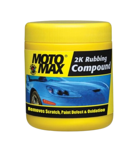 Motomax 2K paste being applied by hand as the best rubbing compound for cars in India to remove bumper scratches.